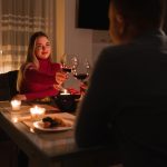 Cină romantică acasă: Atmosfera perfectă